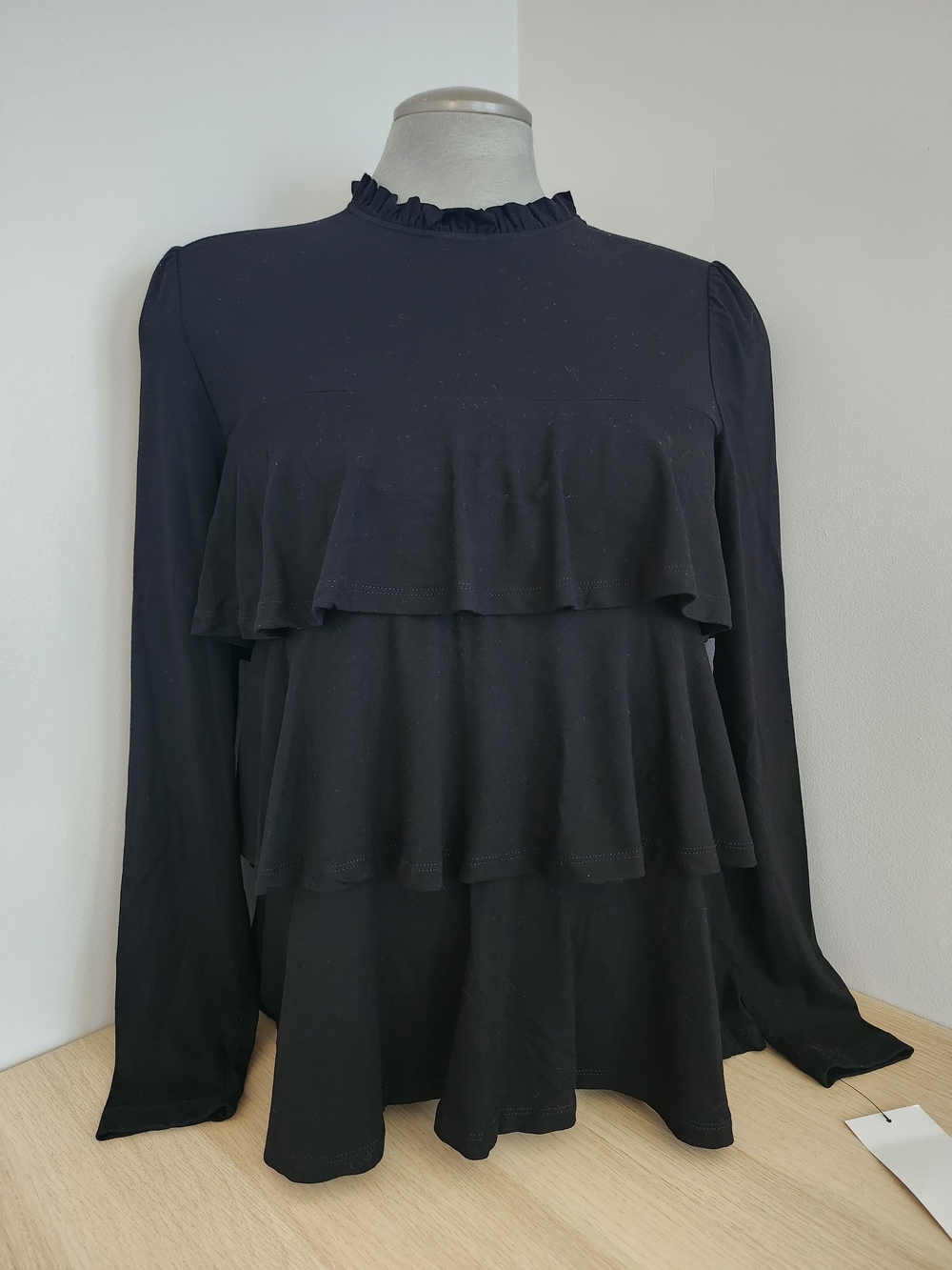 Baukjen Katie Black Tiered Ruffle Mock Neck Blouse Y2K Long Sleeve Top Size 2